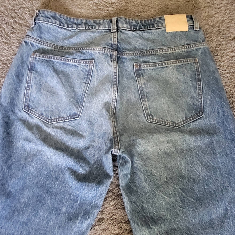 Zara Light Blue Relaxed Fit Jeans Size 14 32" Long